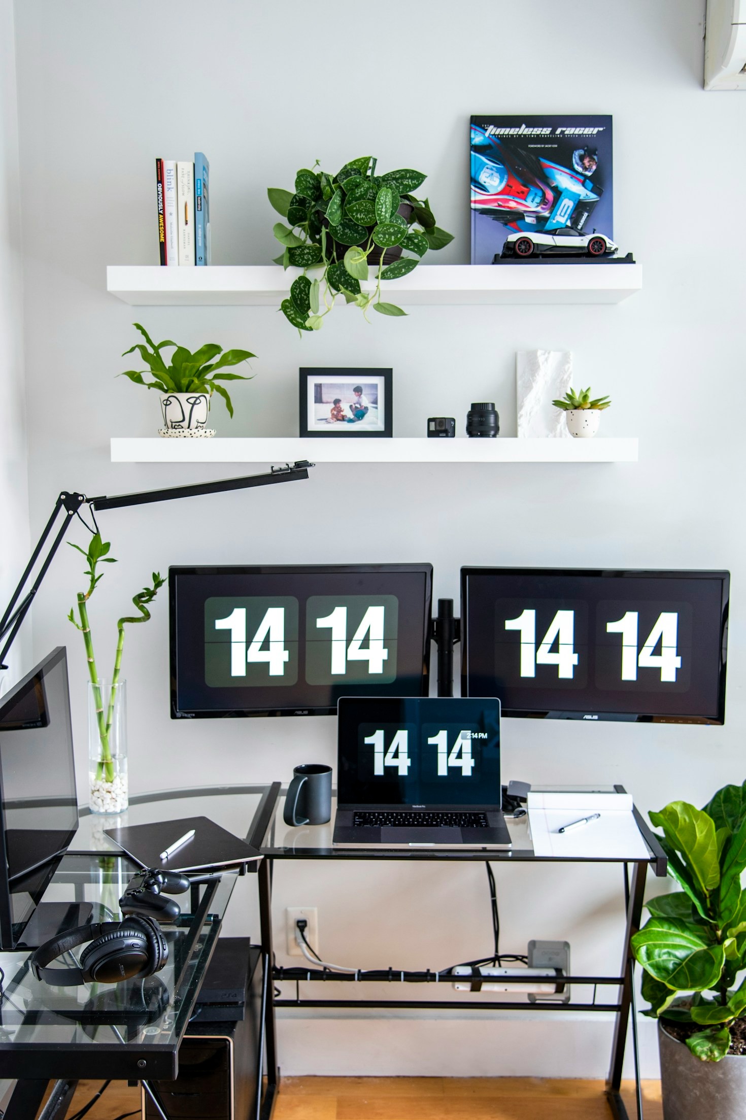 Managing Debt To Improve Your Score